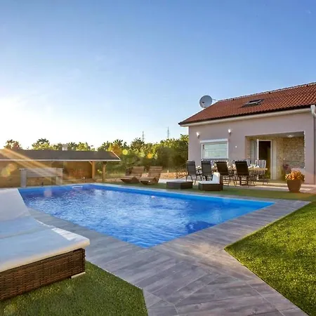 Holiday home Jelena's Paradise *